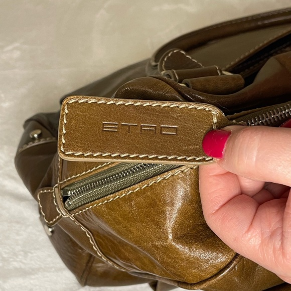 Etro Large Brown Shoulder Bag With Large Pegasus Turn Lock - Picture 17 of 17